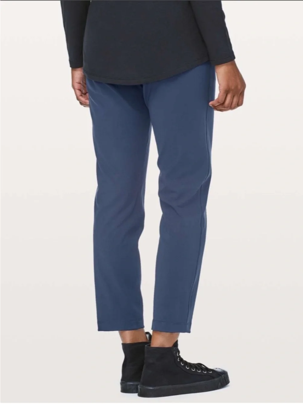 Lululemon On The Fly Pant *28" True Navy size 8 - Picture 3 of 15